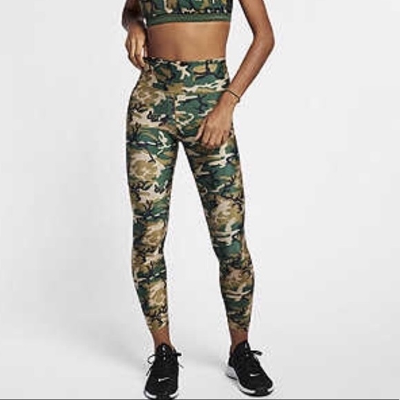 Nike Pants - Nike Yoga pants